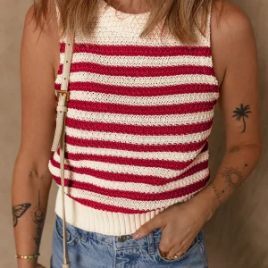 Débardeur En Tricot Texturé À Rayures Rouges Et Ourlet Côtelé