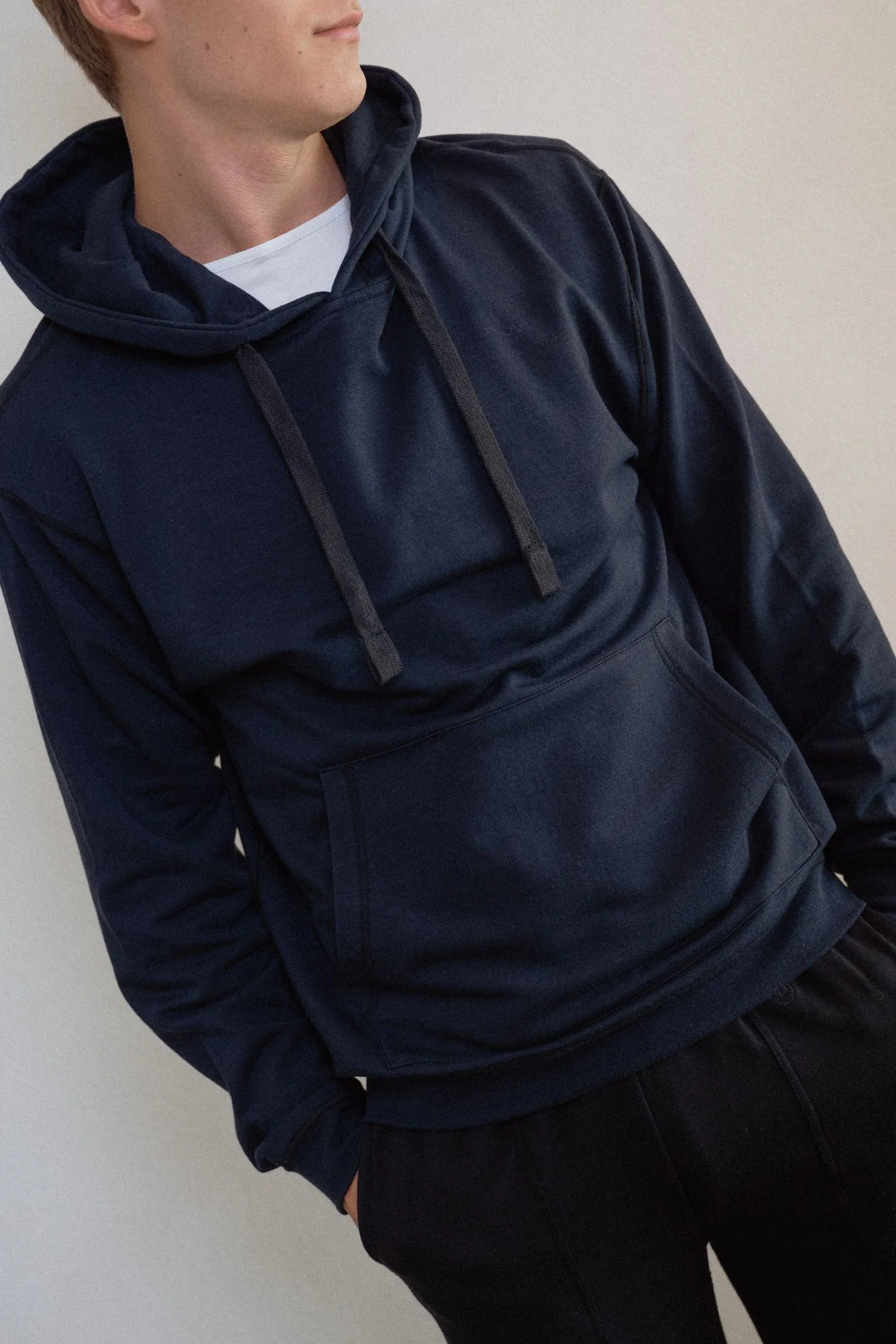 Fidget Hoodie – Soft & Tag-free| FIDGETFOCUS – Image 8