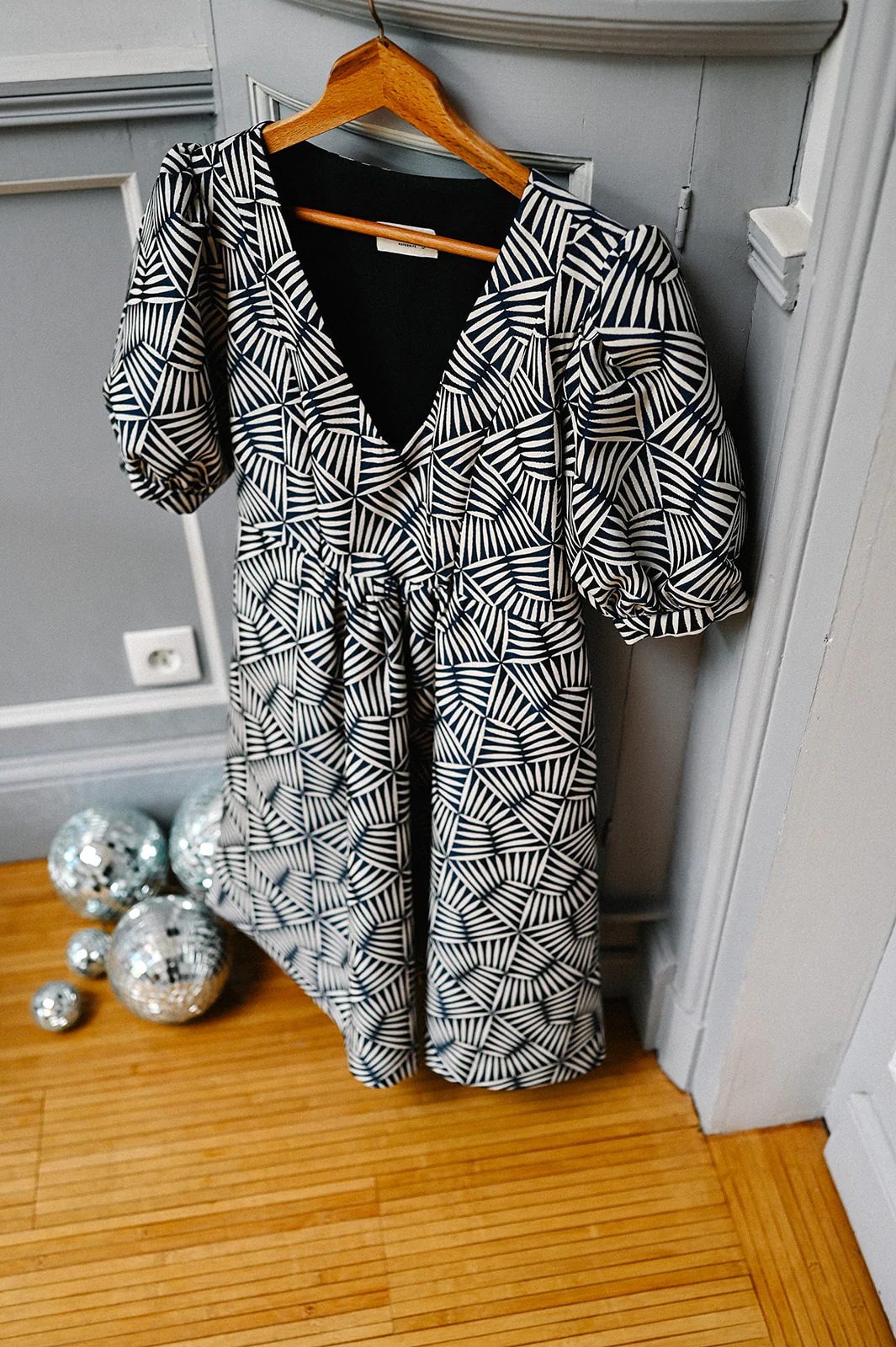 Location - Robe Madrague - Bleue marine – Image 3