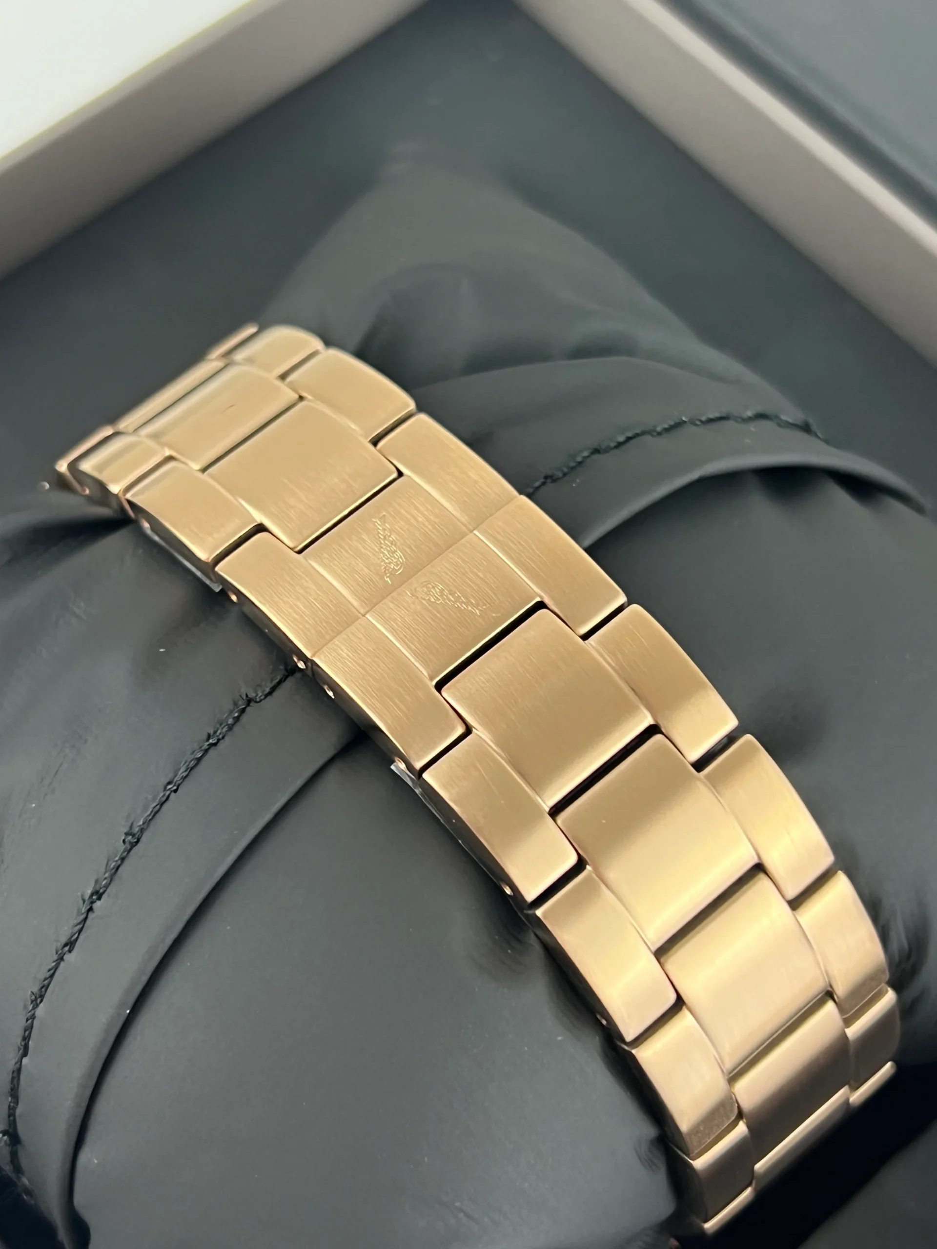 Zadig & Voltaire – Image 8