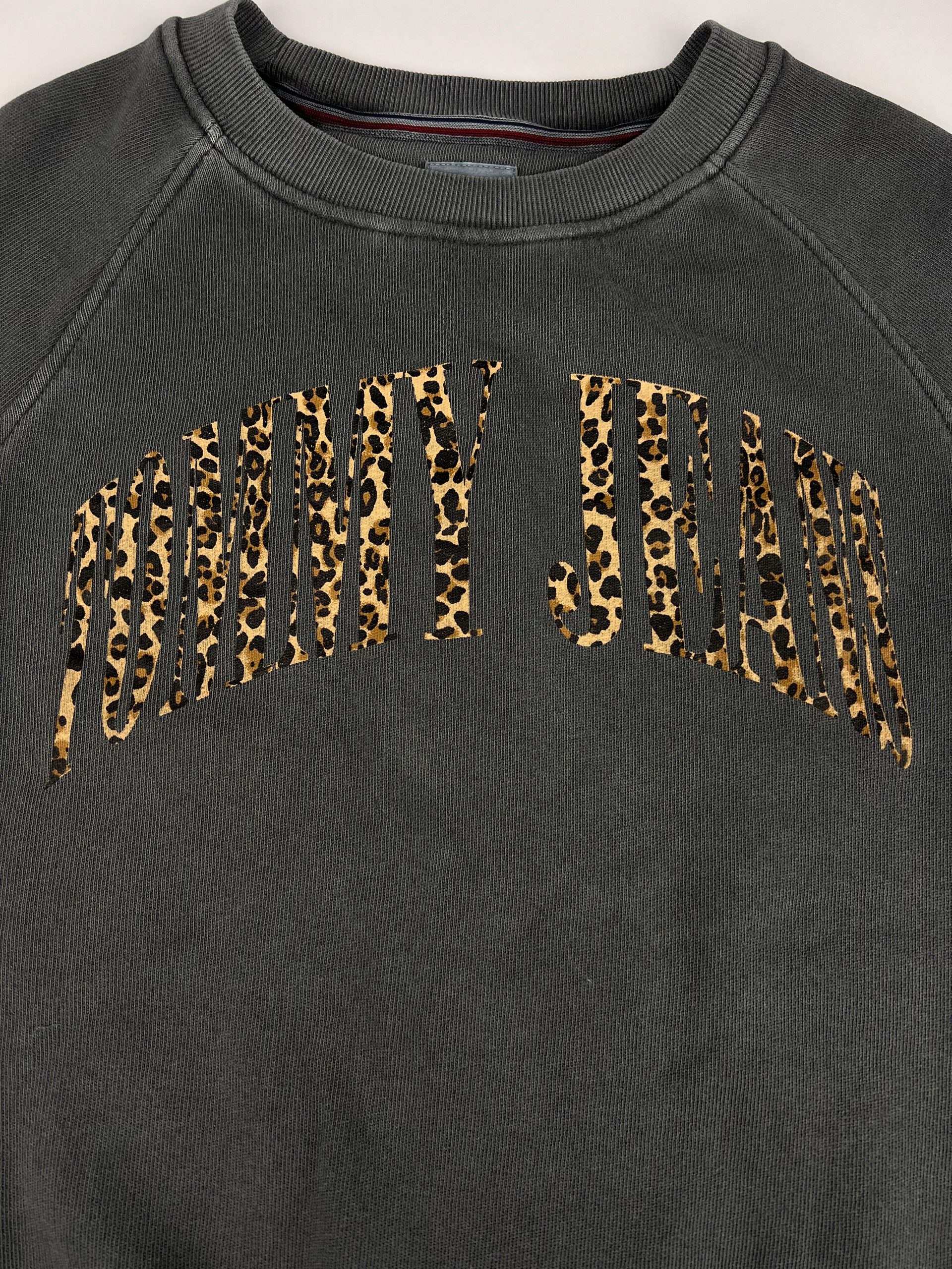 Tommy Hilfiger – Image 3