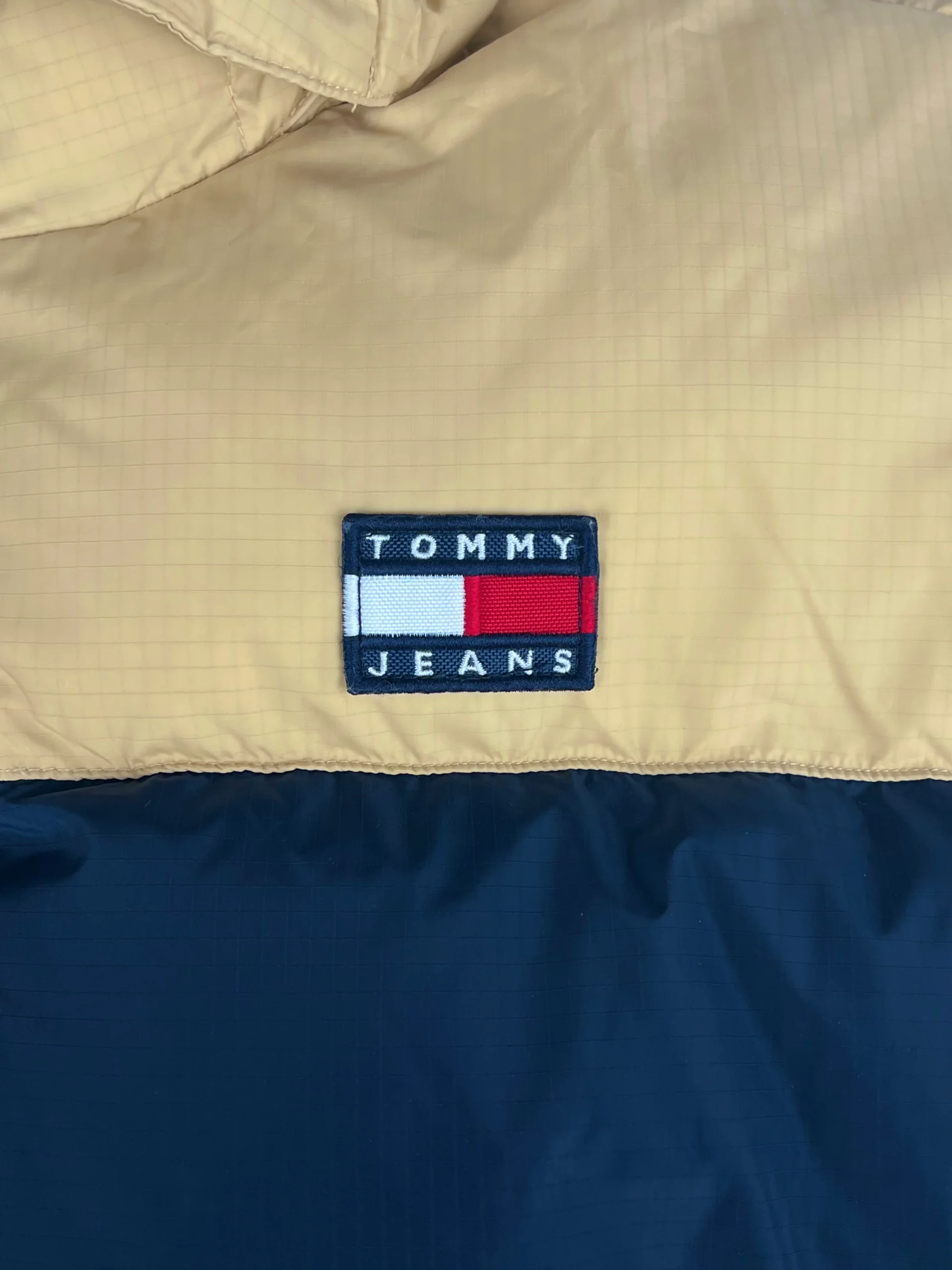 Tommy Hilfiger – Image 7