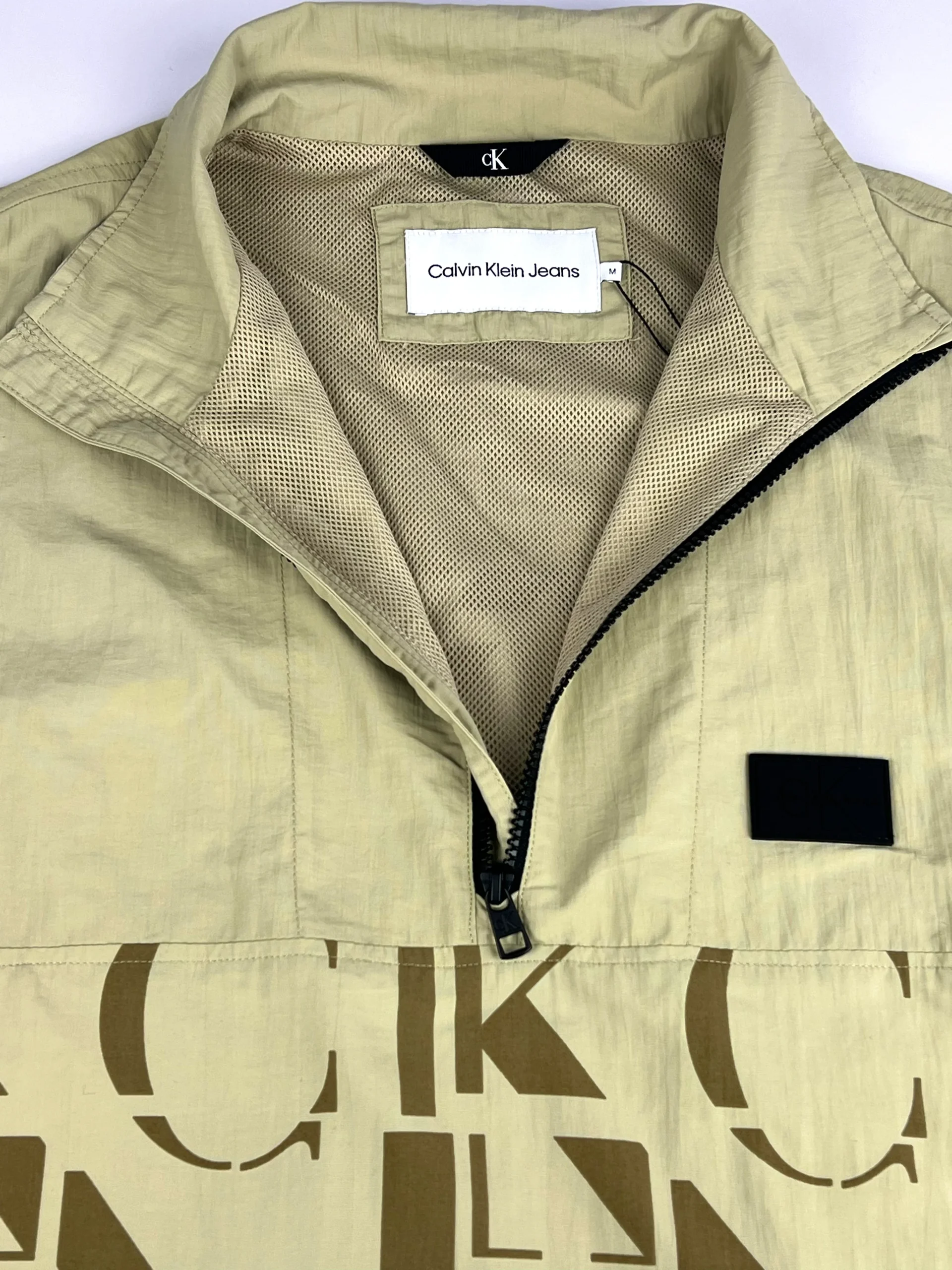 Calvin Klein – Image 4