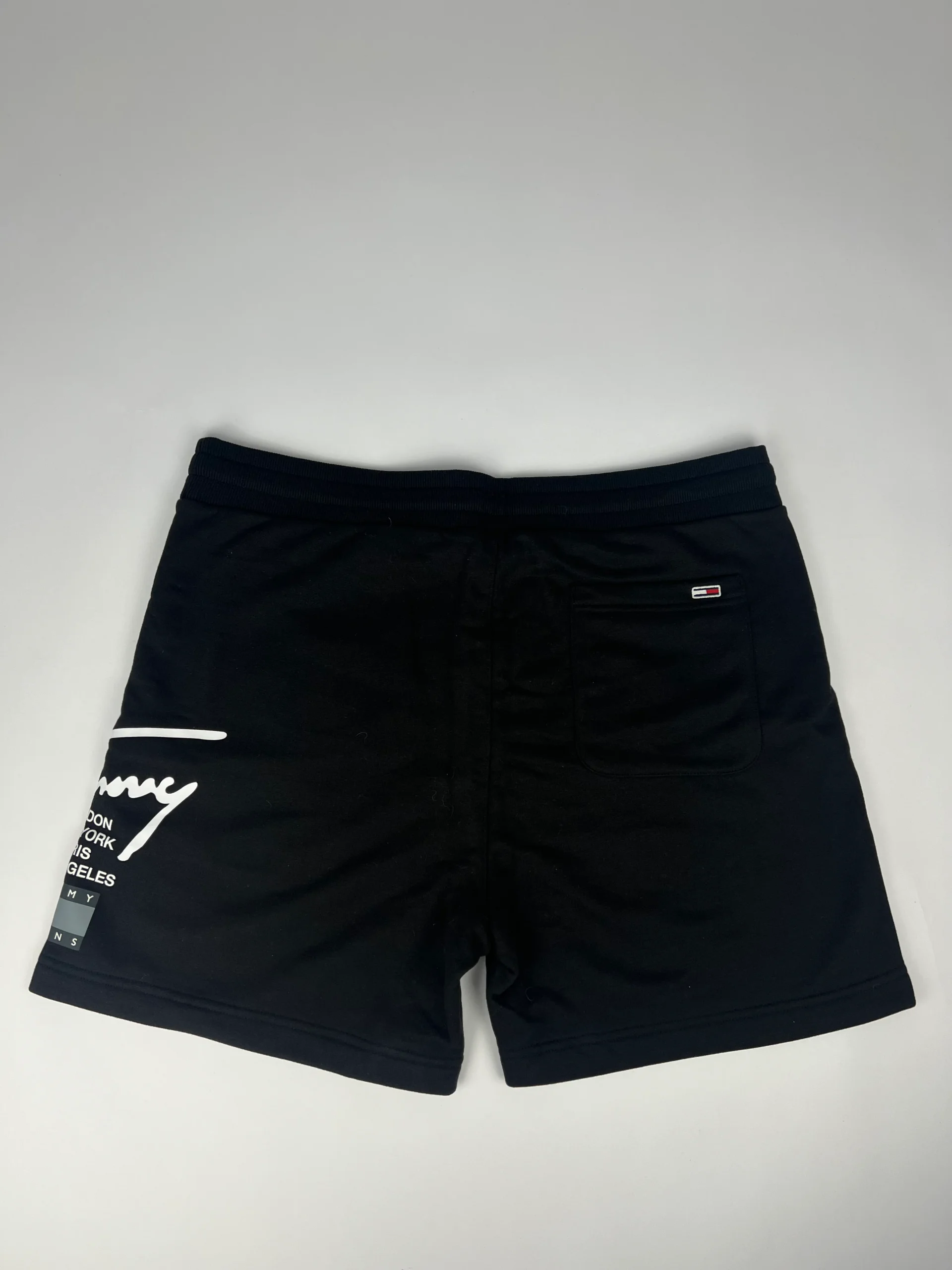 Tommy Hilfiger – Image 4