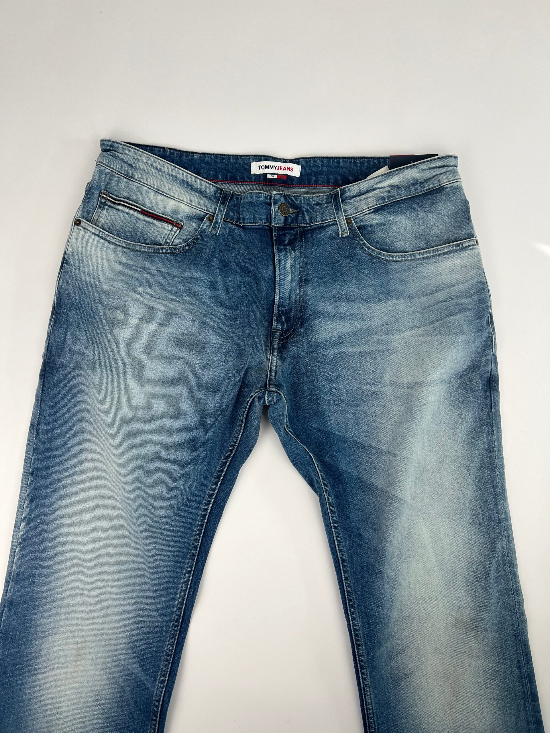 Tommy Hilfiger – Image 3