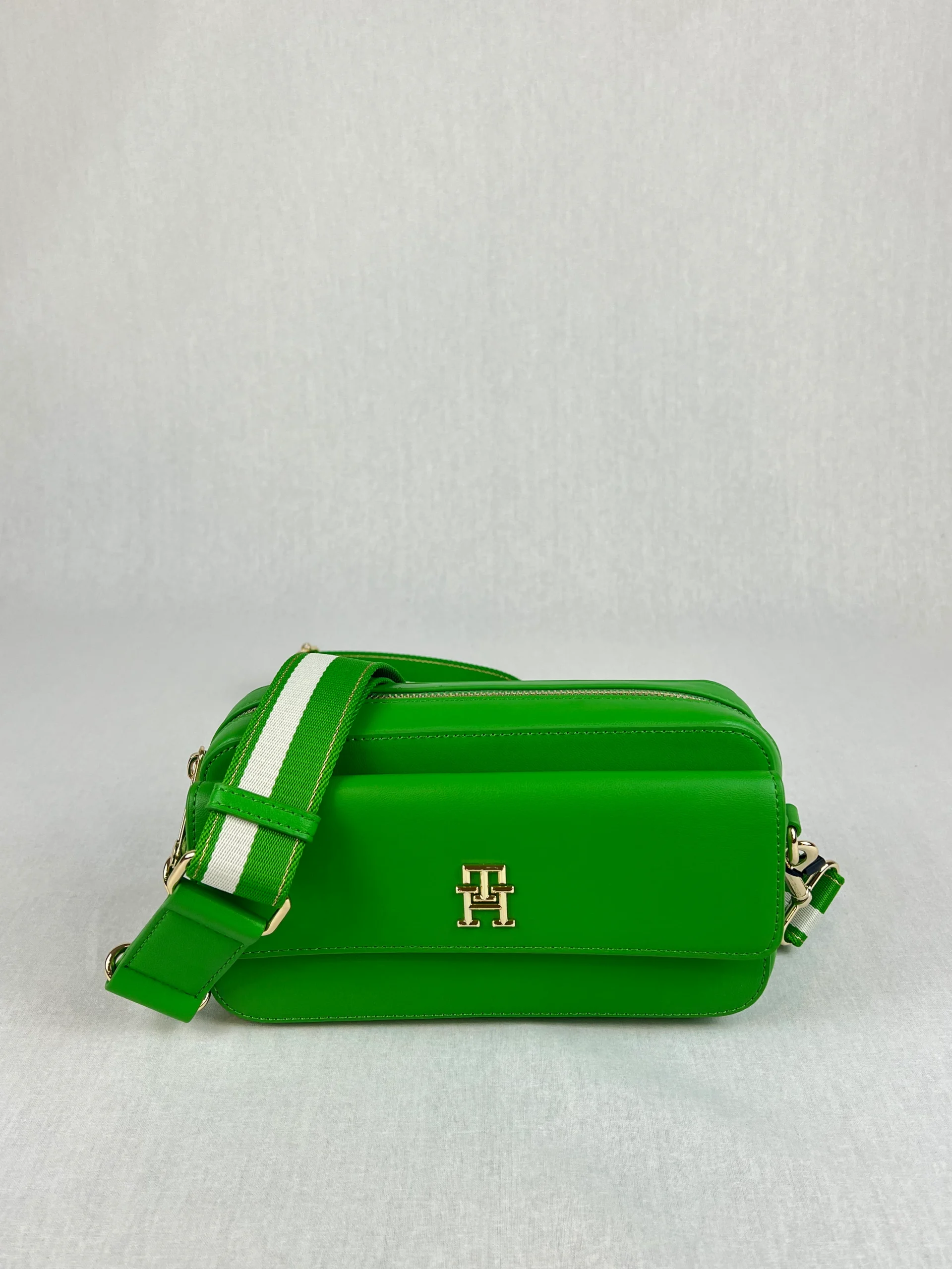 Tommy Hilfiger – Image 2