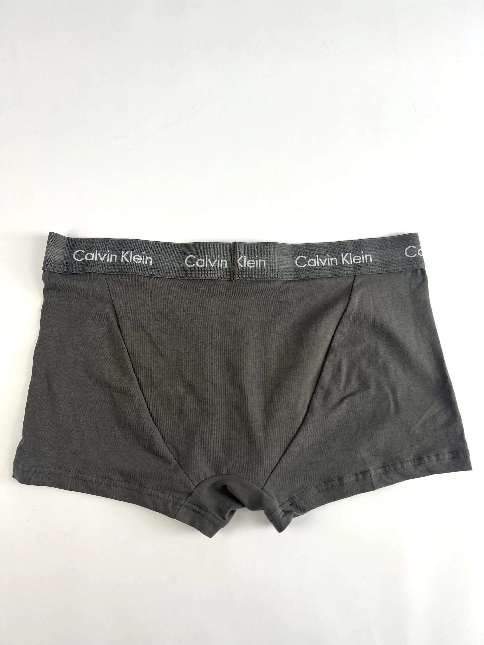 Calvin Klein – Image 6