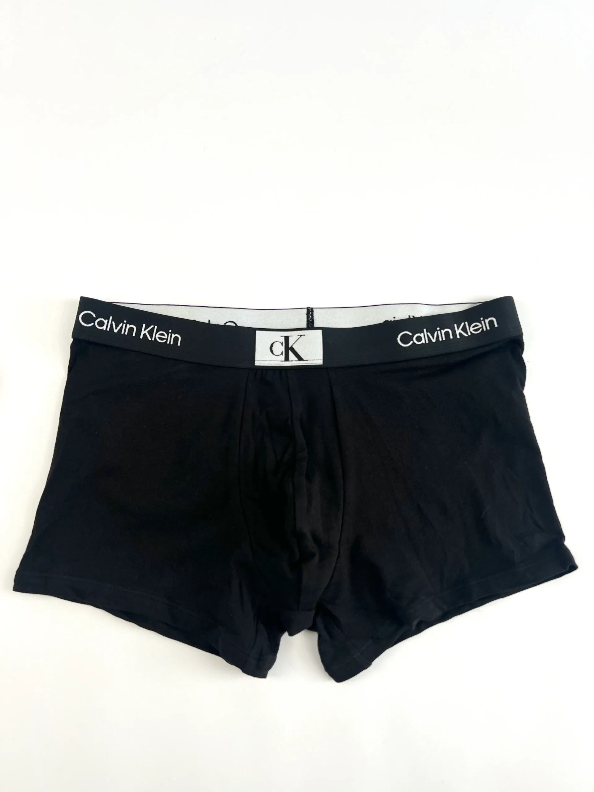 Calvin Klein – Image 7