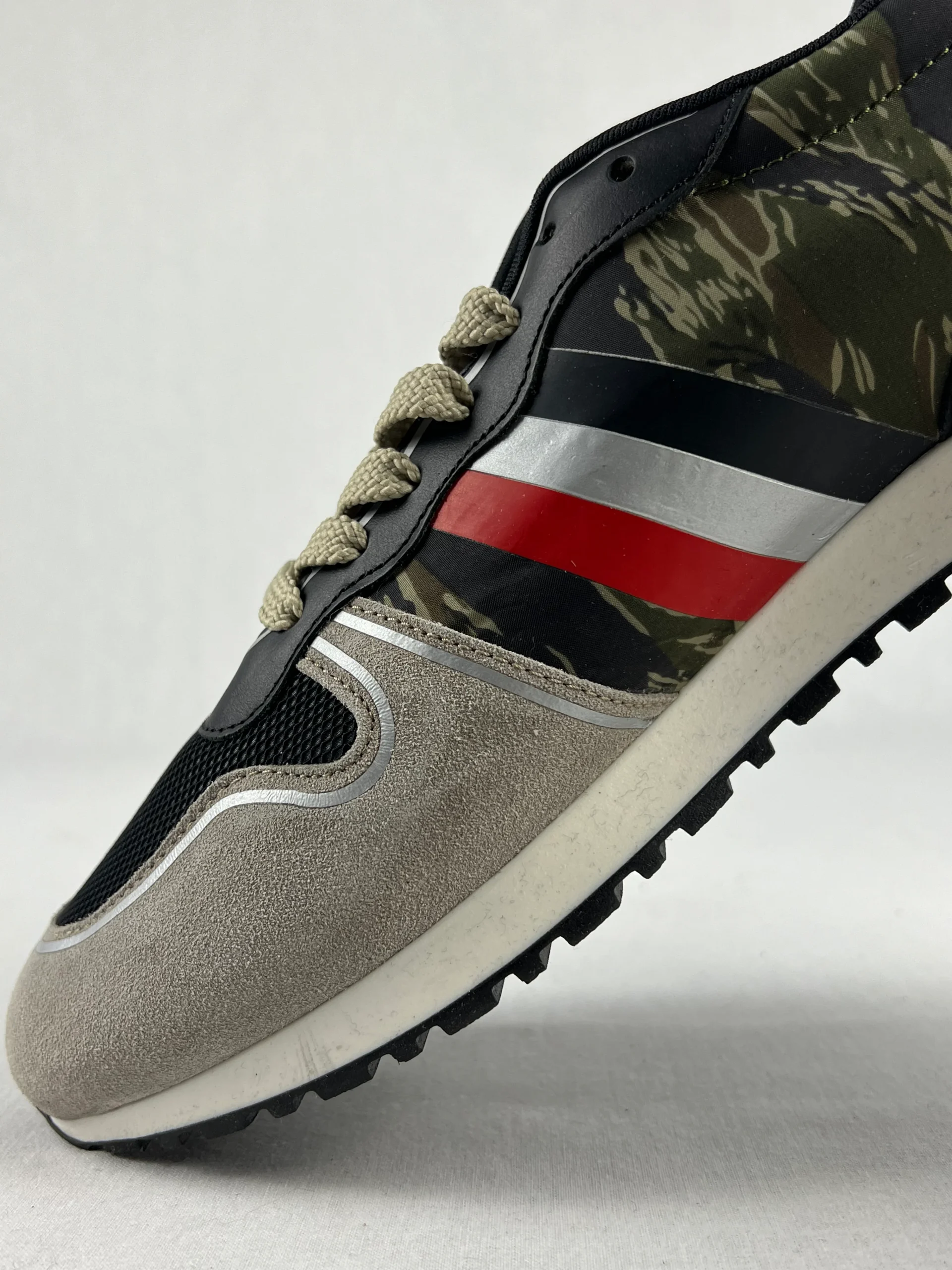 Serafini – Image 6