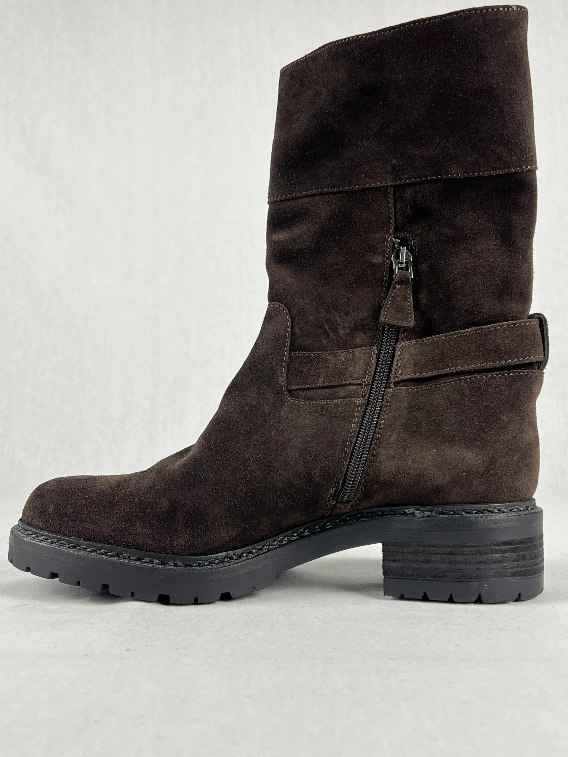 Armani Collezioni – Image 4