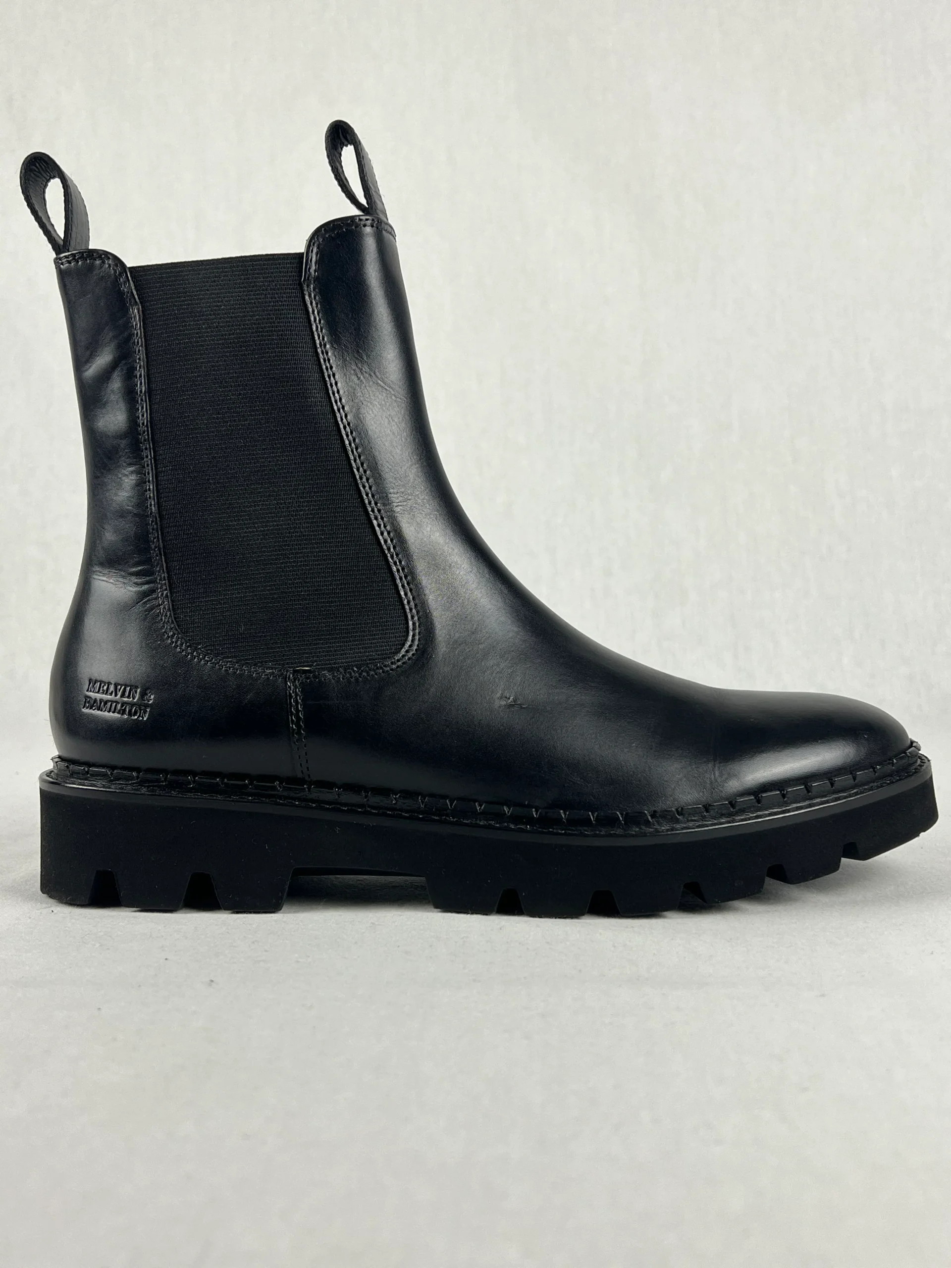 Melvin & Hamilton – Image 2