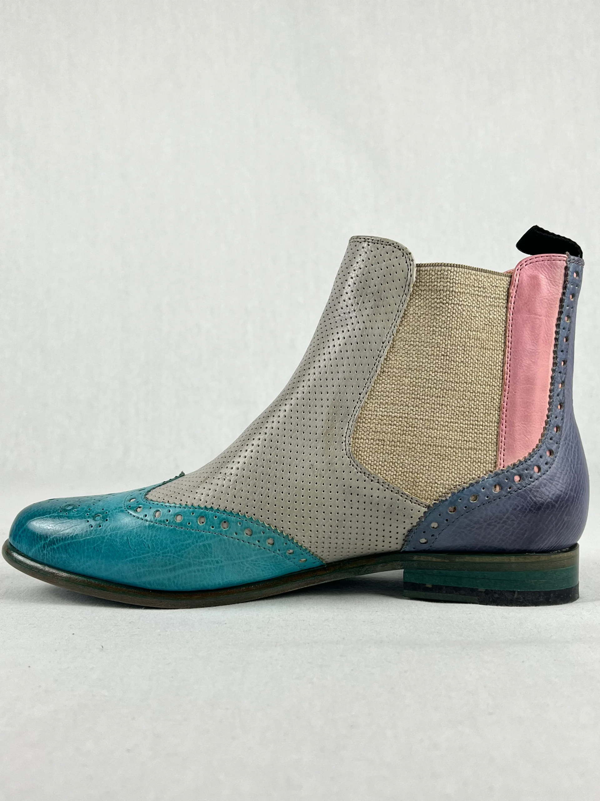 Melvin & Hamilton – Image 4