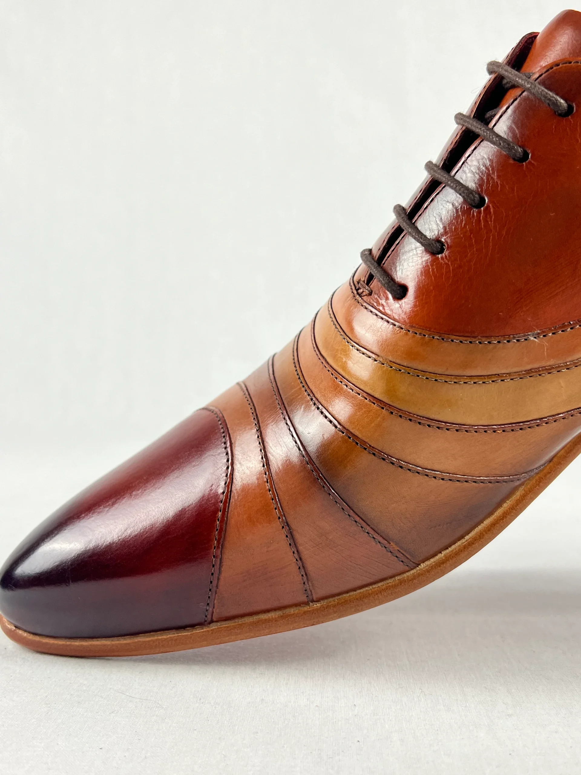 Melvin & Hamilton – Image 6