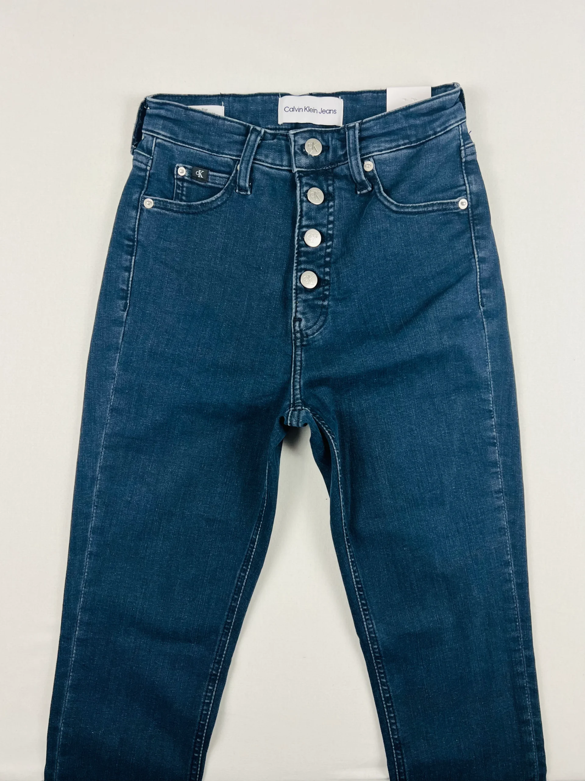 Calvin Klein – Image 3