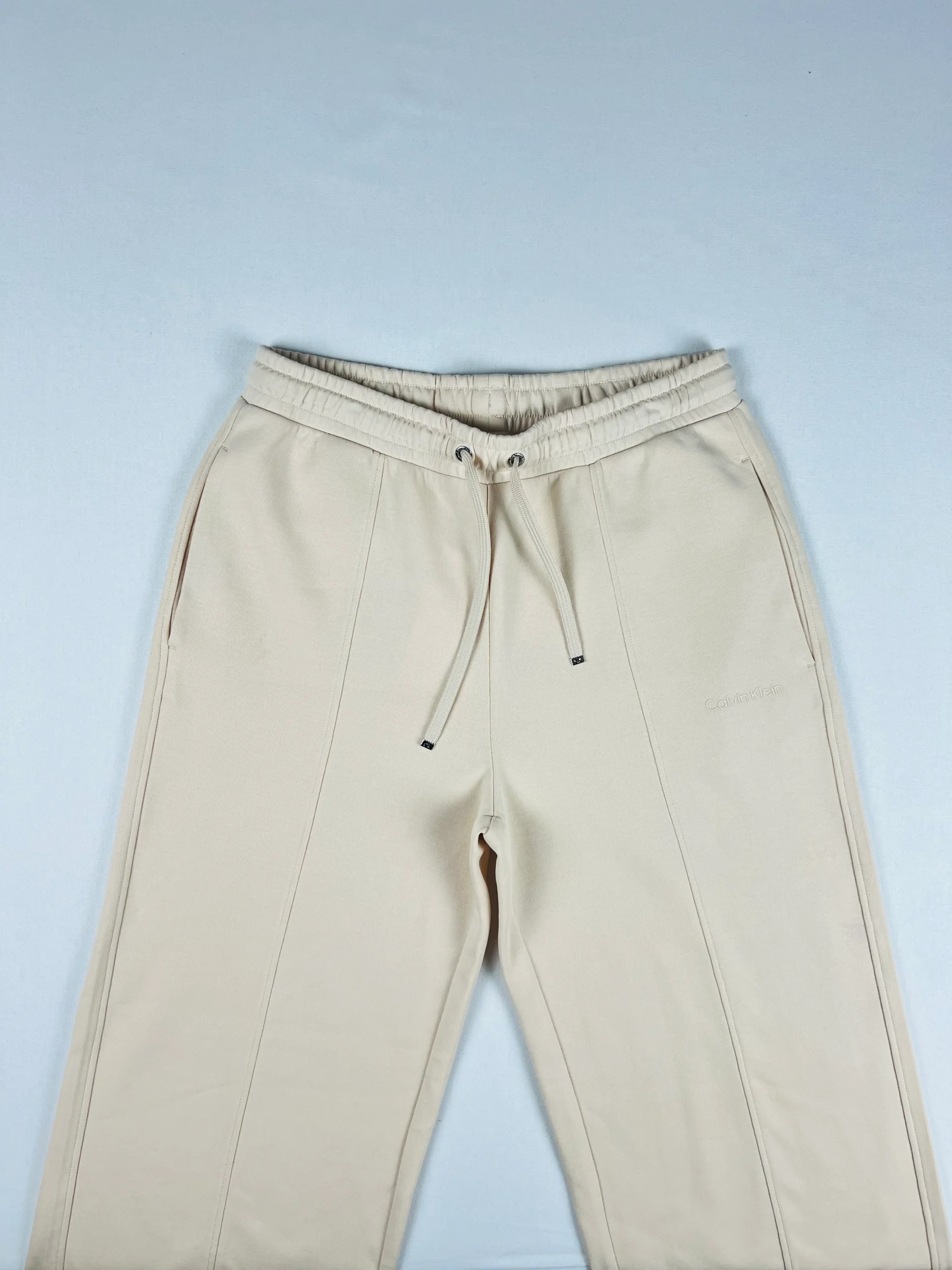 Calvin Klein – Image 3