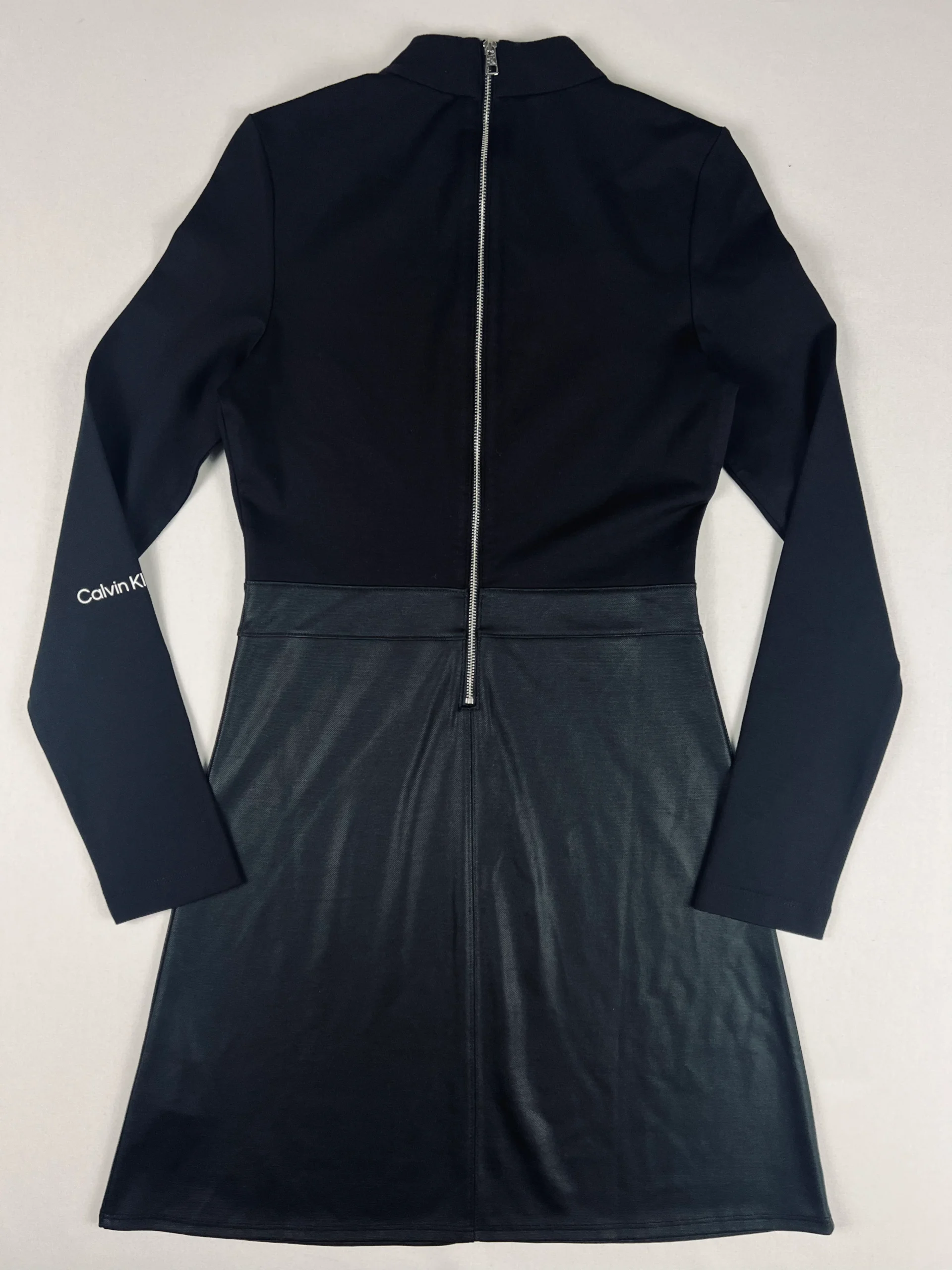 Calvin Klein – Image 3