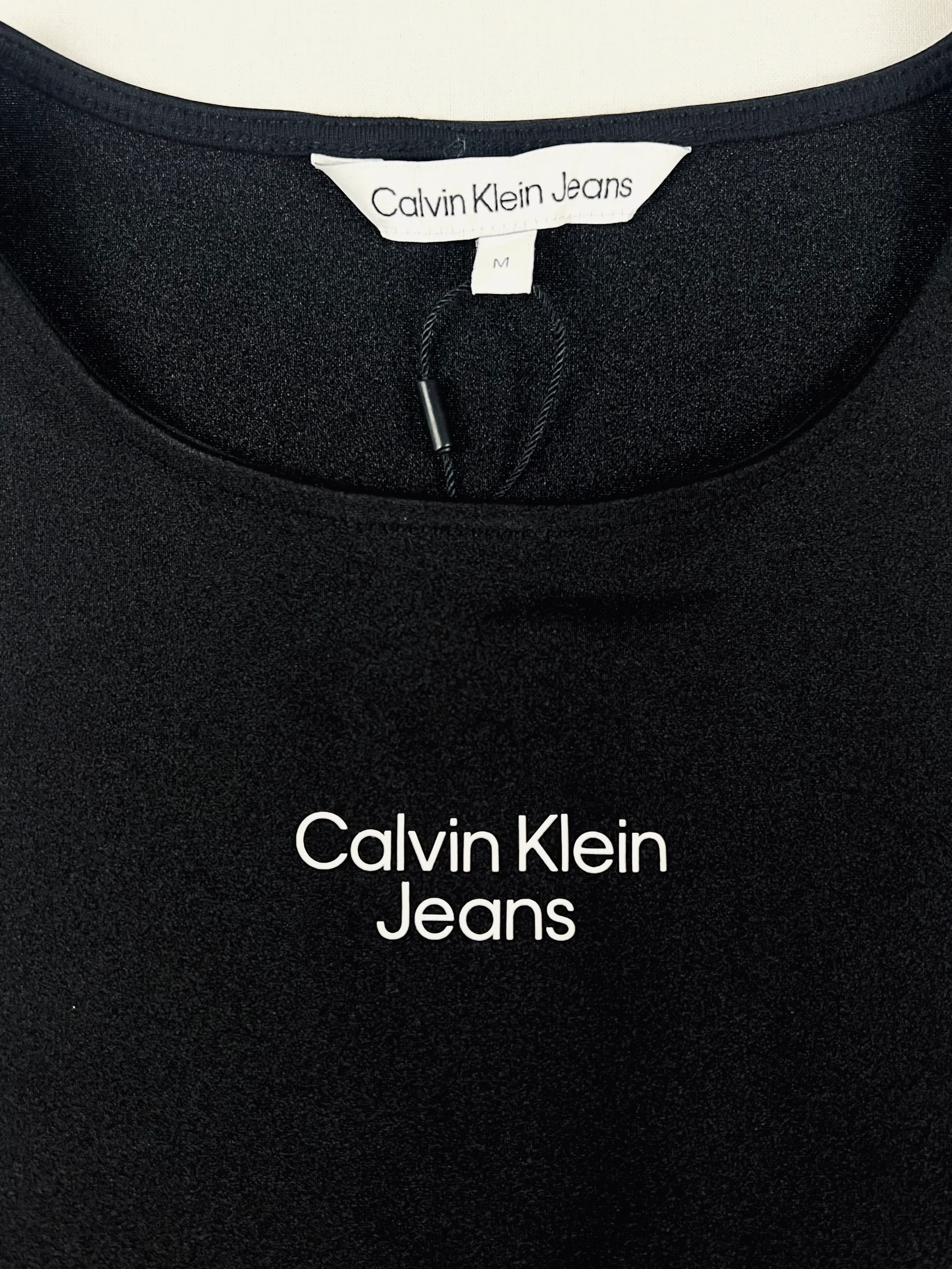 Calvin Klein – Image 5