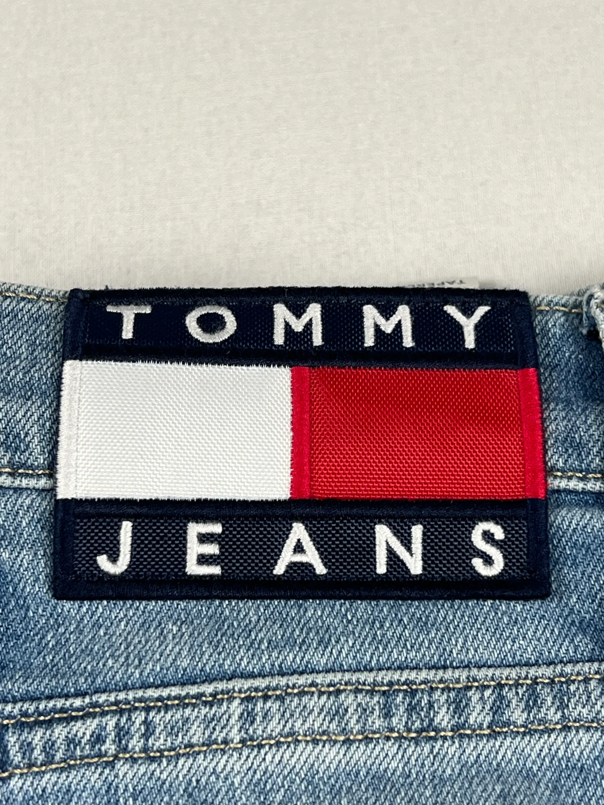 Tommy Hilfiger – Image 5
