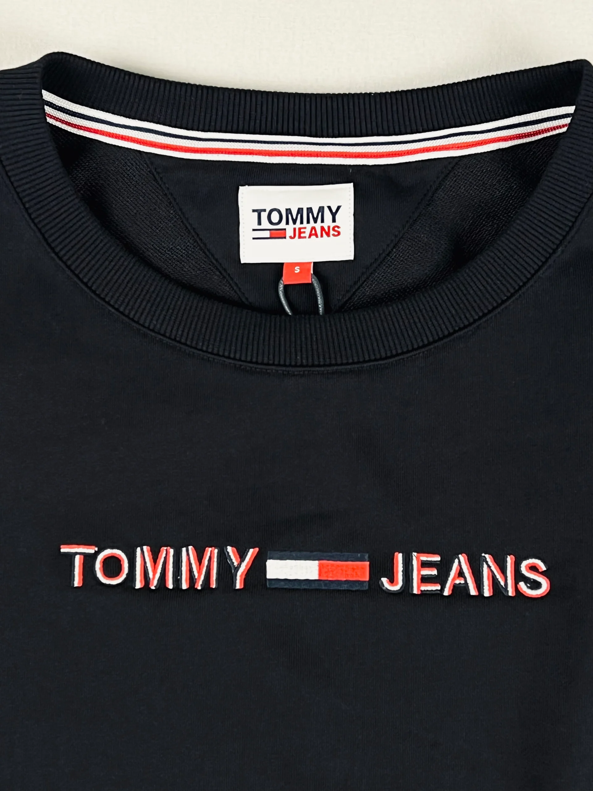 Tommy Hilfiger – Image 6