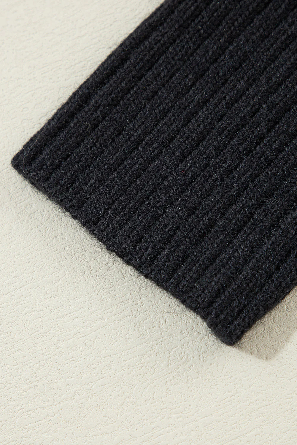 Cardigan ample à col en V et épaules tombantes – Image 8