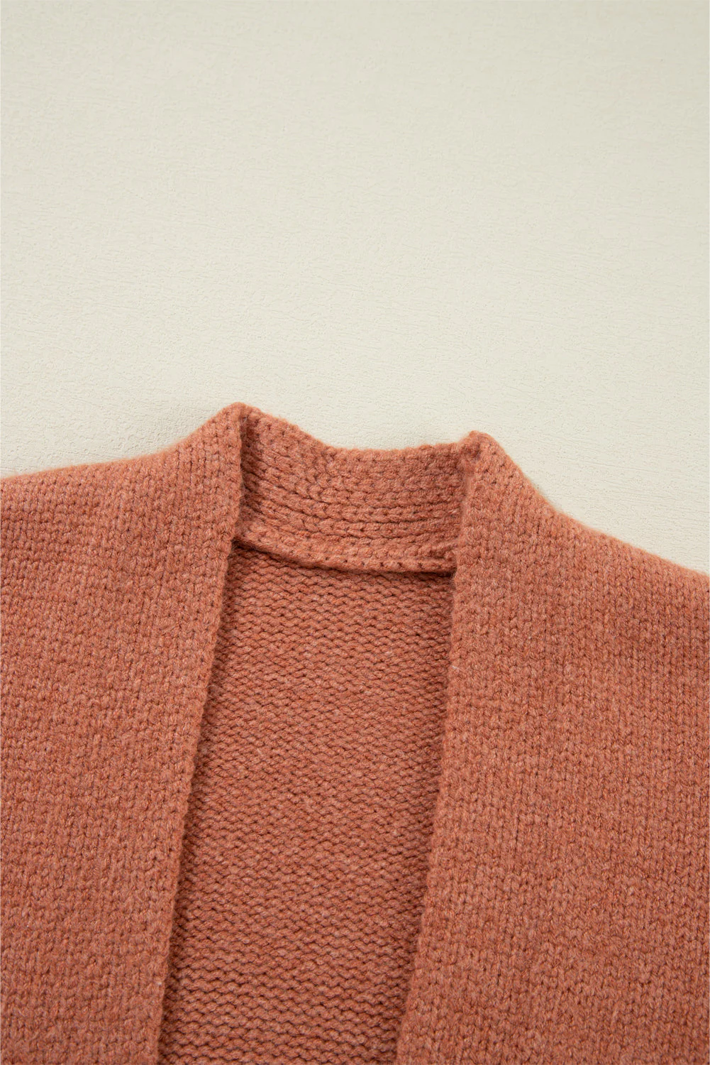 Cardigan court à épaules tombantes – Image 8