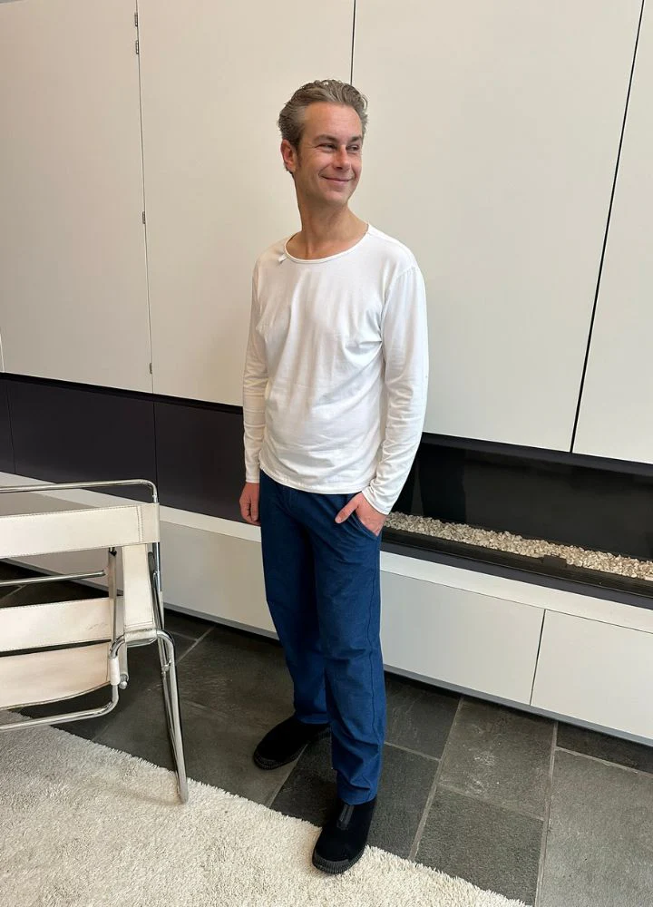 Soft Comfort Jeans for Women & Men – Stretchy, Tag-Free & Sensory-Friendly | PureEase JEANS – Image 2